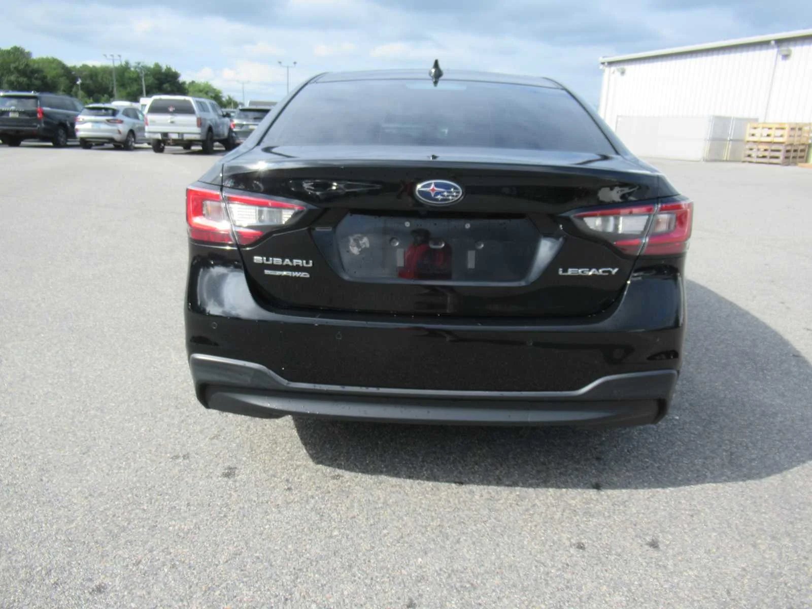 Used 2022 Crystal Black Silica Subaru Limited image 6