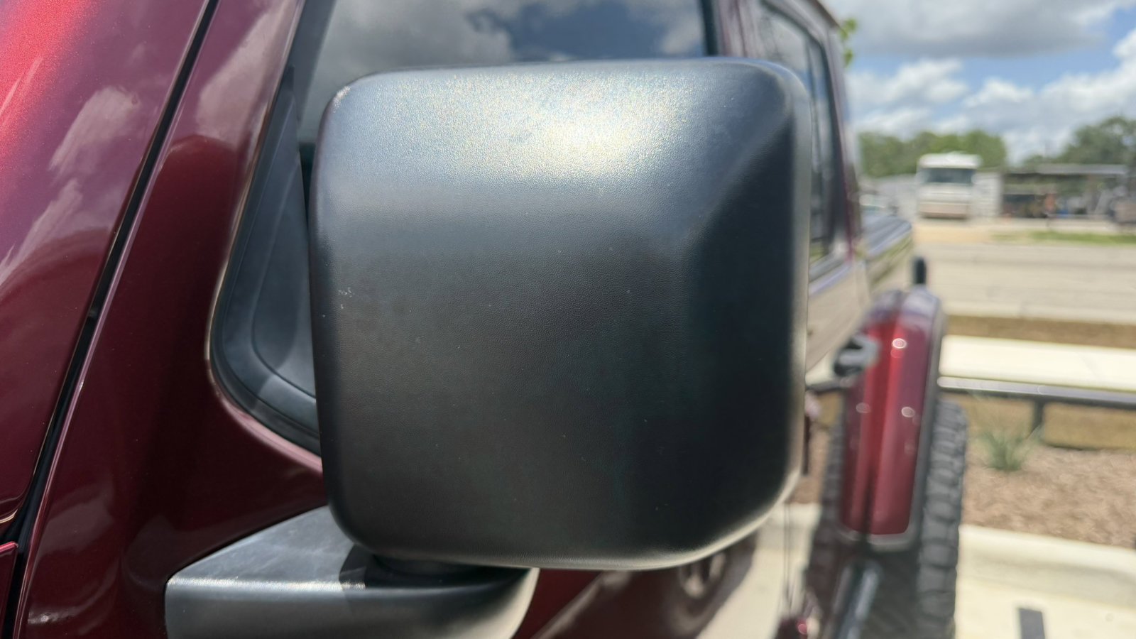 Used 2021 Snazzberry Pearlcoat Jeep Rubicon image 18
