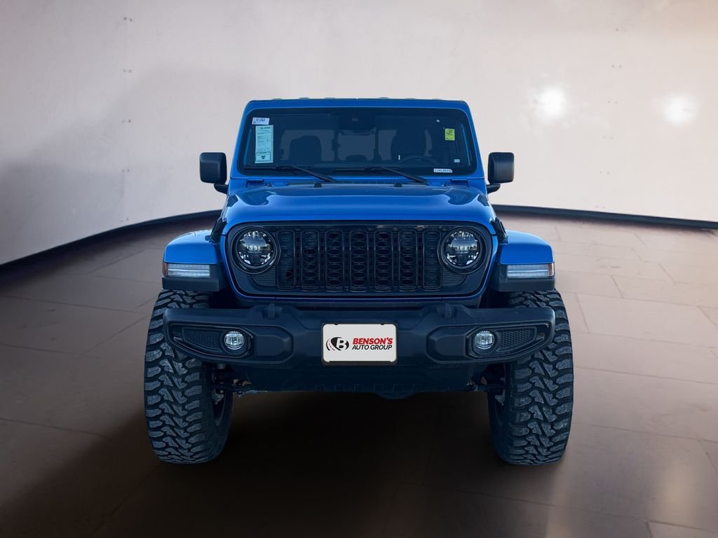 New 2024 Hydro Blue Pearl-Coat Exterior Paint Jeep  image 8