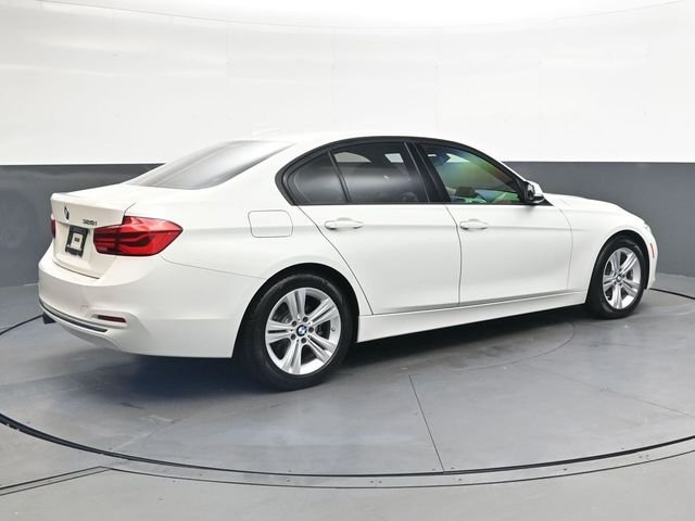 Used 2016 White BMW 328i image 4