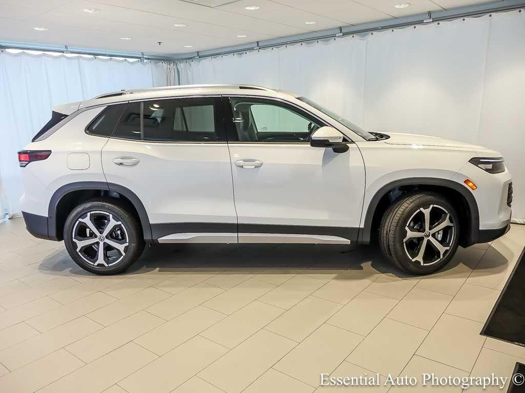 New 2026 Pure White Volkswagen 2.0T SE image 6