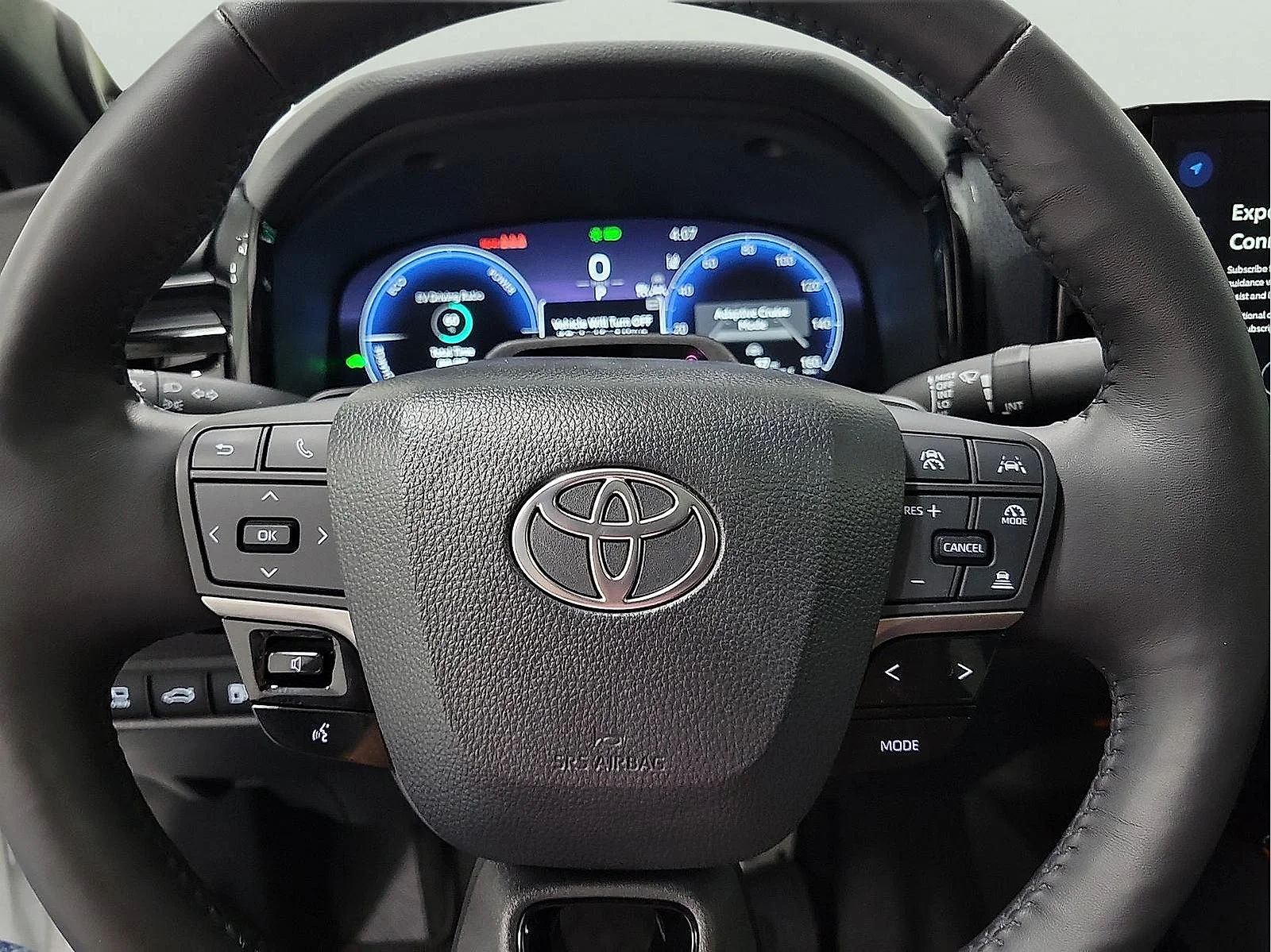 Certified Used 2025 WIND CHILL Toyota XSE image 18