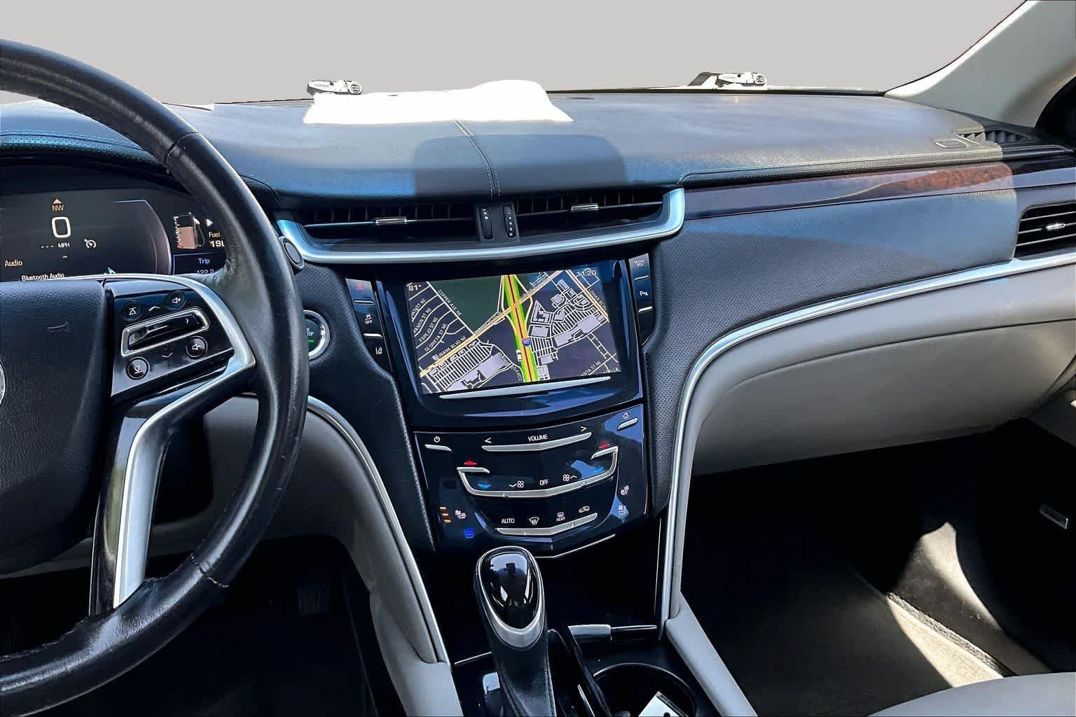 Used 2013 Radiant Silver Metallic Cadillac Premium image 7