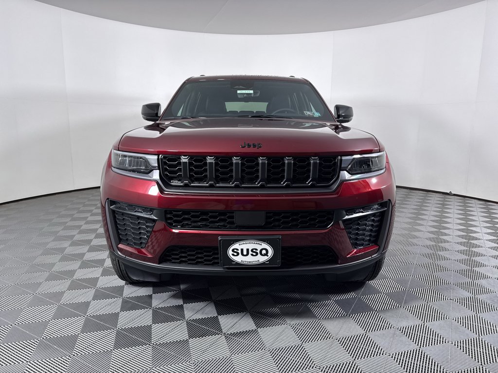 New 2026 Velvet Red Pearl-Coat Exterior Paint Jeep Laredo Altitude image 2