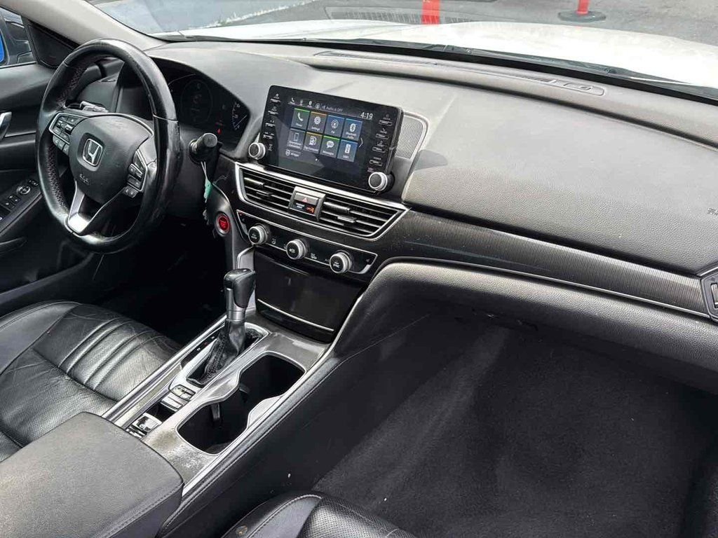 Used 2022 White Honda Sport Special Edition image 15