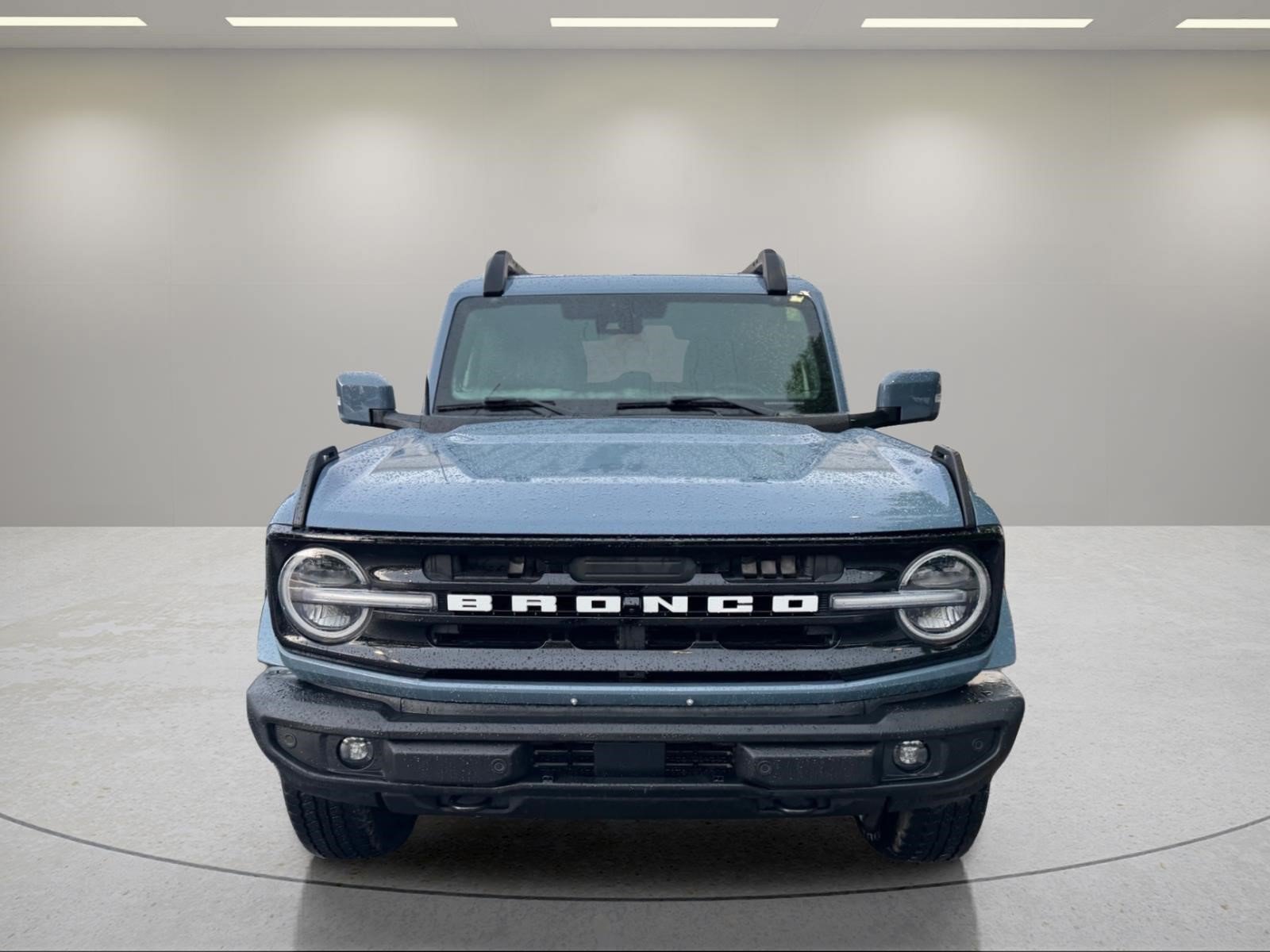 Used 2025 Azure Gray Metallic Ford Outer Banks image 21