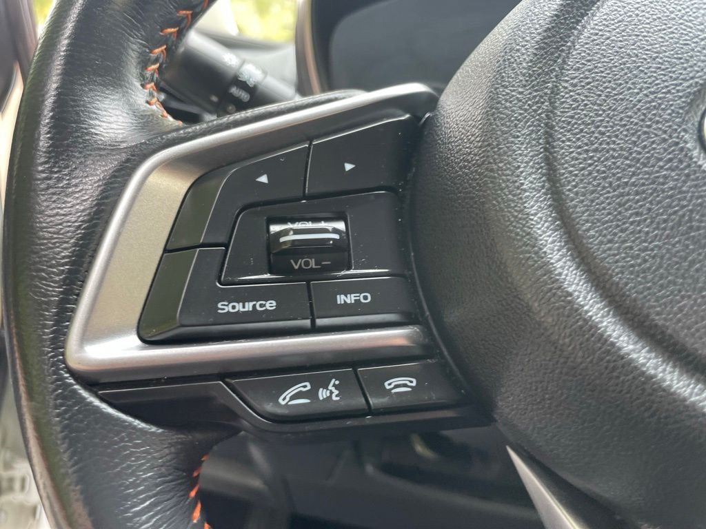 Used 2018 Crystal White Pearl Subaru 2.0i Premium image 11