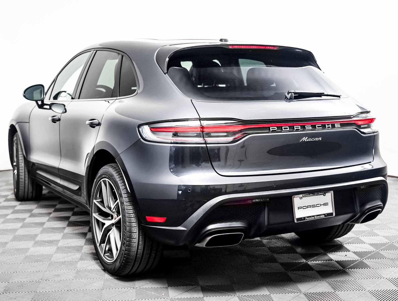 Certified Used 2026 VOLCANO GREY Porsche  image 3