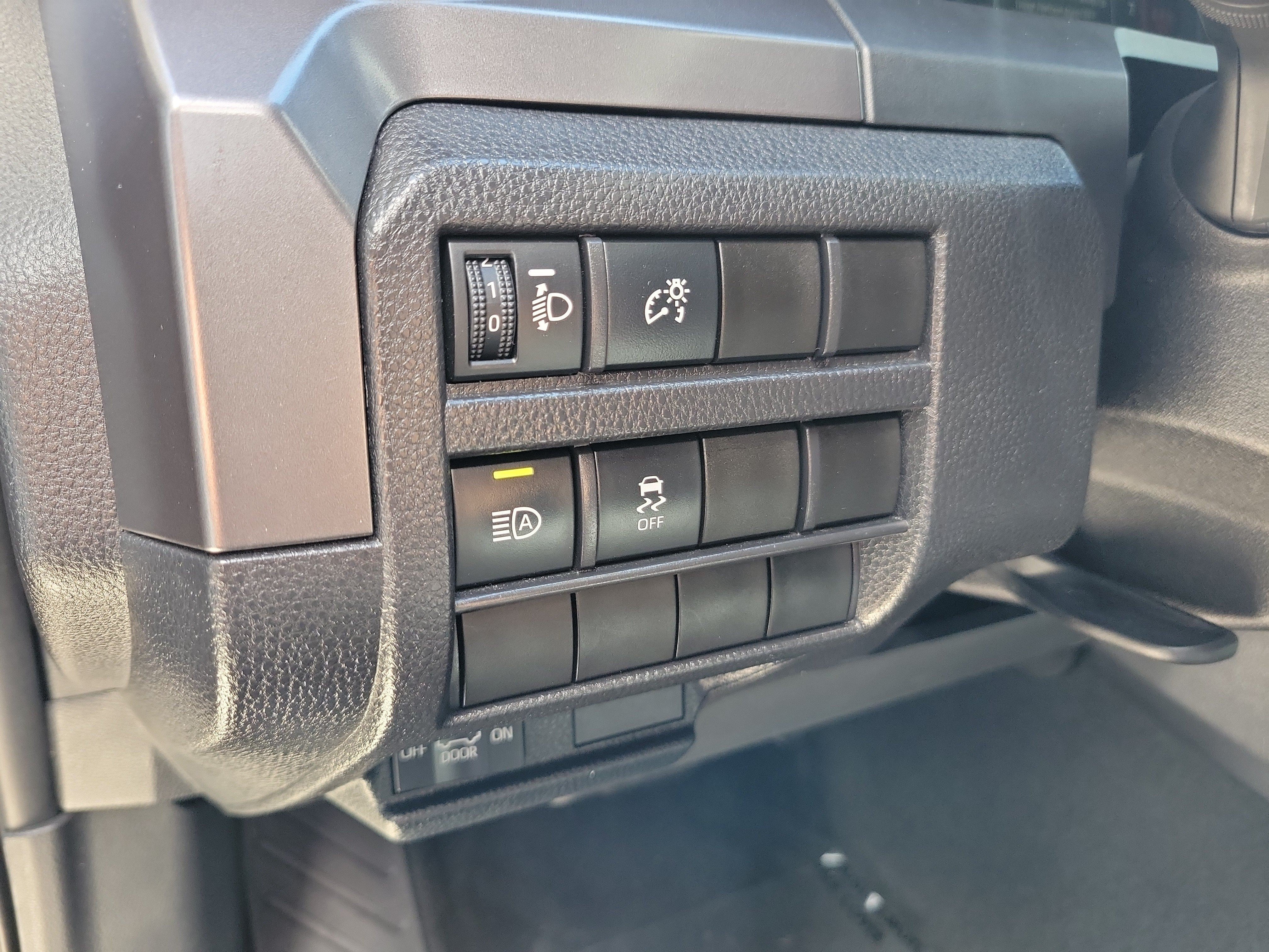 Used 2025 Underground Toyota SR5 image 25