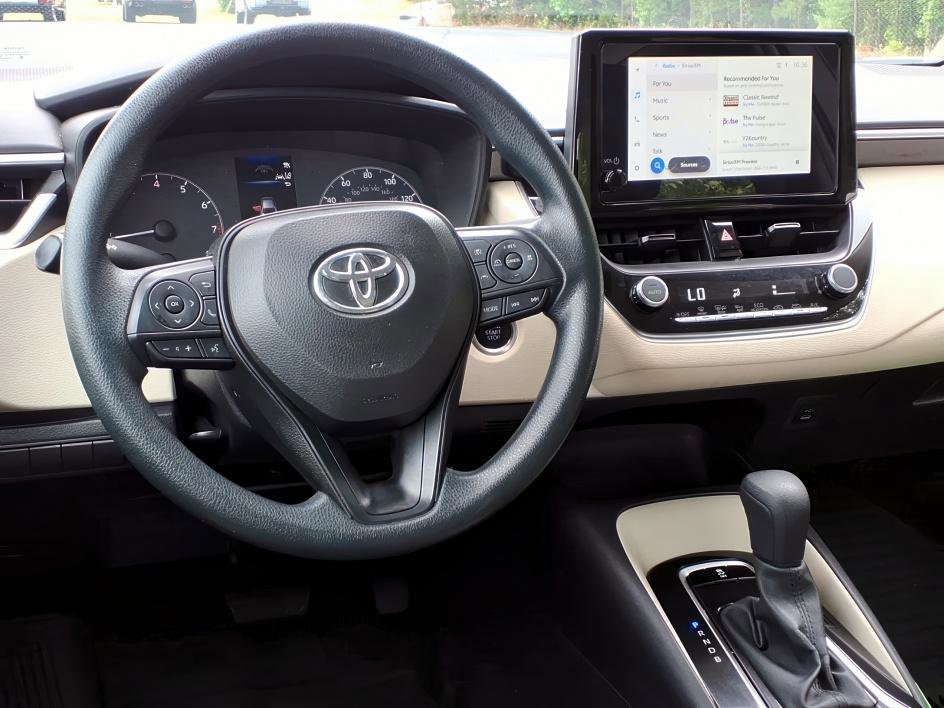 Used 2025 Celestite Toyota LE image 10