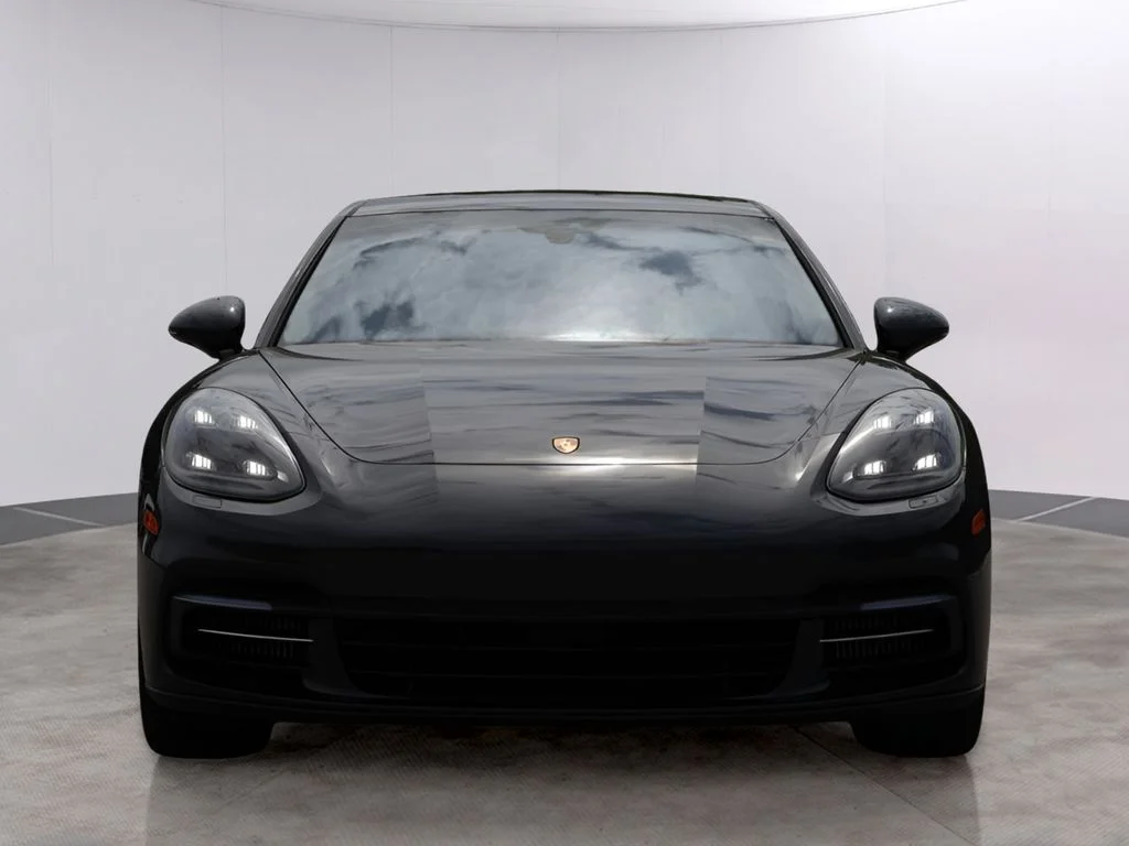 Used 2018 Volcano Grey Metallic Porsche 4S Executive image 13