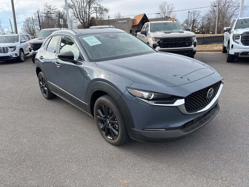 View vehicle photo 7