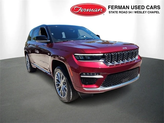 2022 Jeep Grand Cherokee Summit