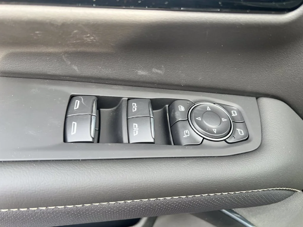 2026 Chevrolet Tahoe Premier - Photo 13