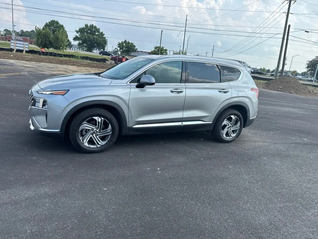 Certified Used 2021 Silver Hyundai SEL image 8