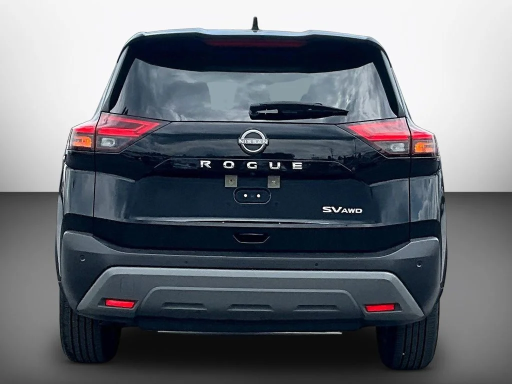 Used 2023 Black Nissan SV image 5