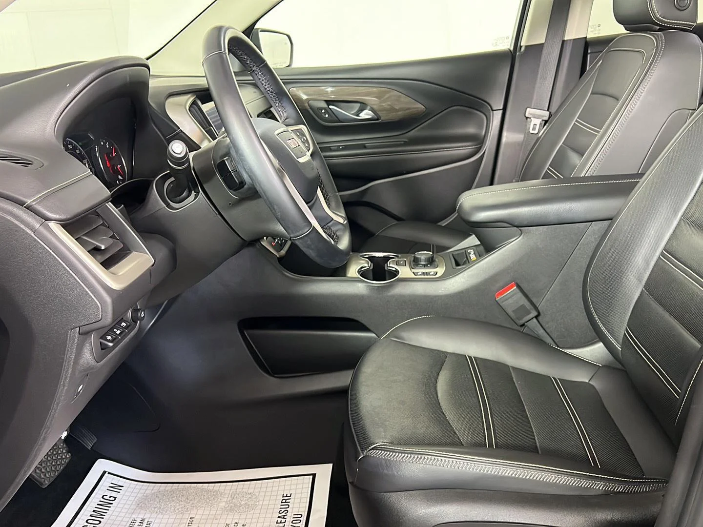 Used 2023 Ebony Twilight Metallic GMC Denali image 2