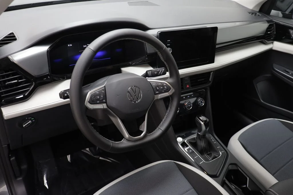 New 2026 Platinum Gray Volkswagen 1.5T S image 7