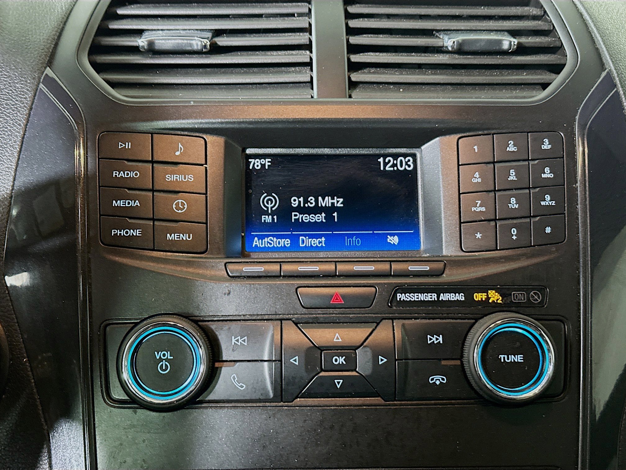 Used 2019 Blue Metallic Ford Base image 23