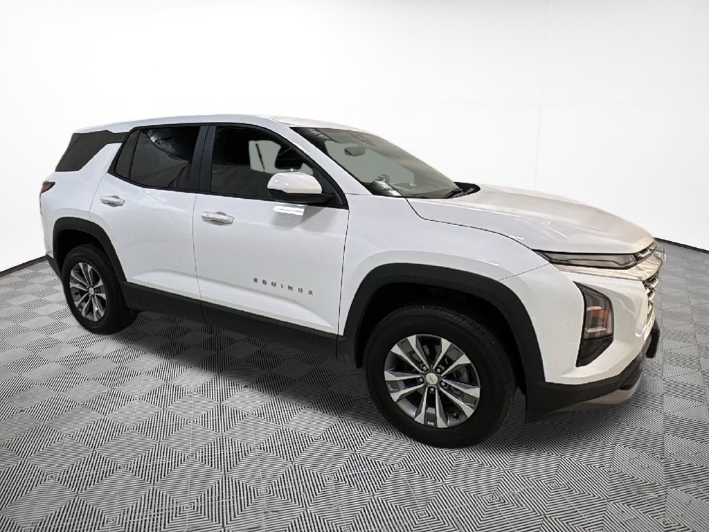 Used 2025 White Chevrolet LT image 5