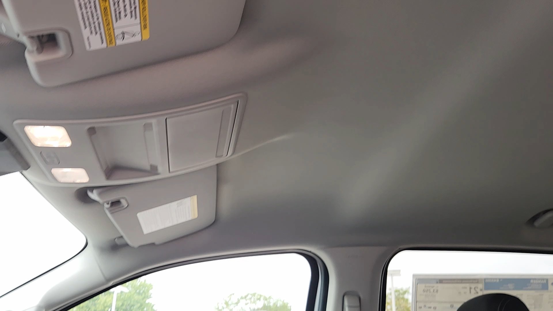 New 2026 Oxford White Ford XL image 31