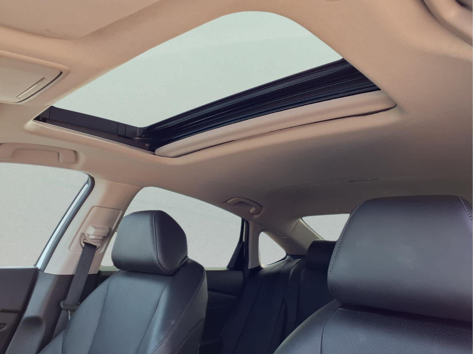 2023 Honda Accord Hybrid EX-L - Photo 16