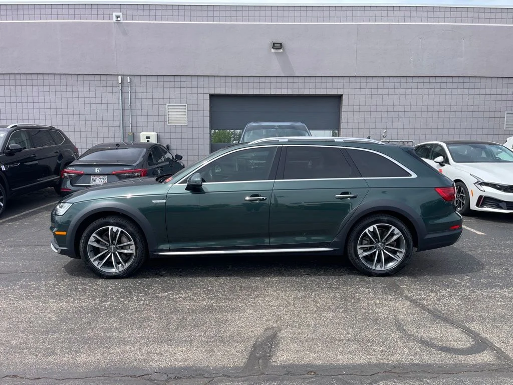 Used 2017 Audi allroad Prestige with VIN WA19NAF44HA170533 for sale in Racine, WI