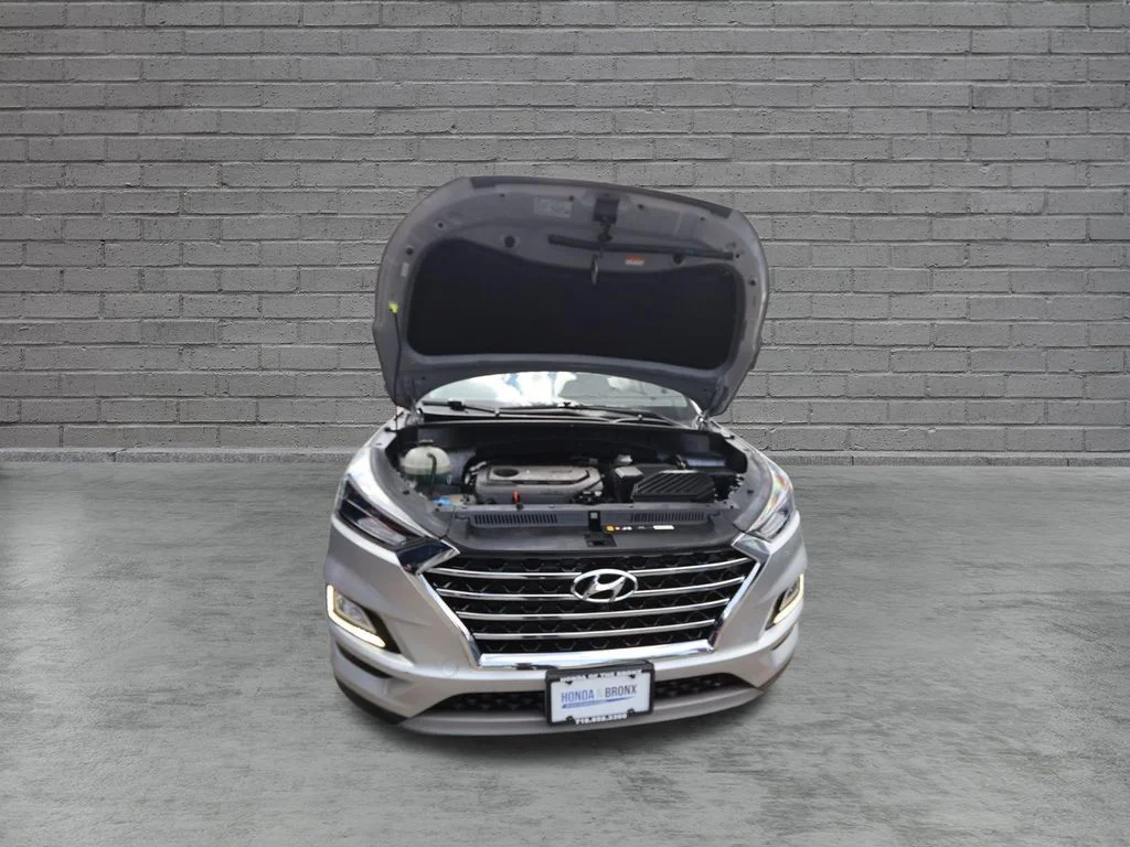 Used 2020 Silver Hyundai Limited image 40