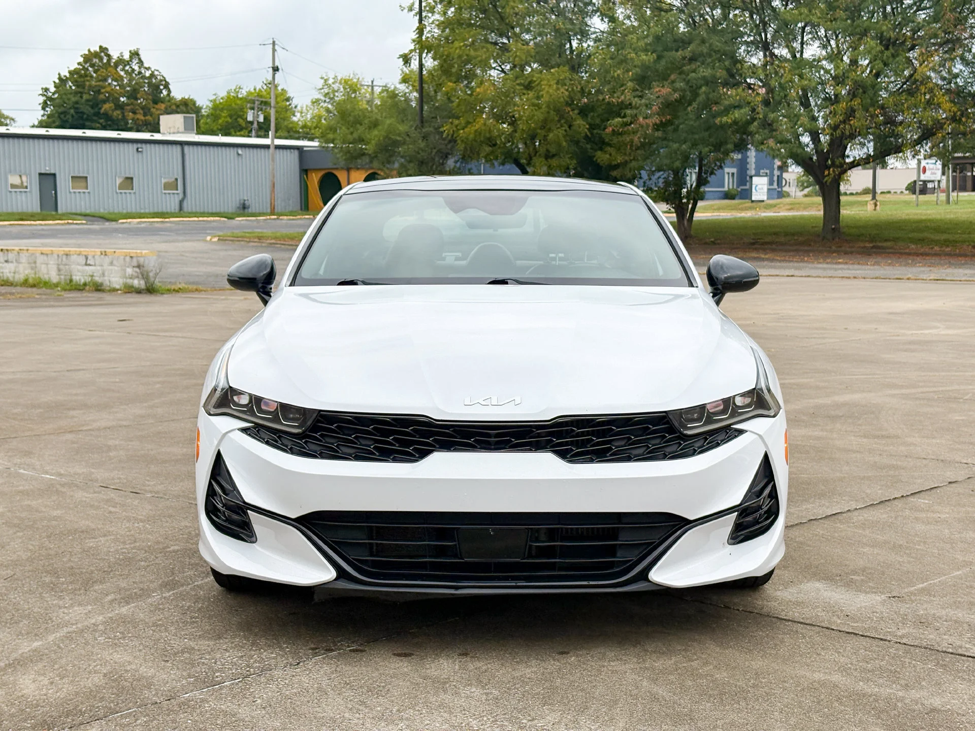 Used 2022 White Kia GT-Line image 4