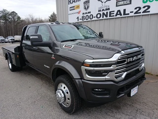 2026 RAM 4500 Big Horn 4X4 Crew Cab DRW 173" WB's photo