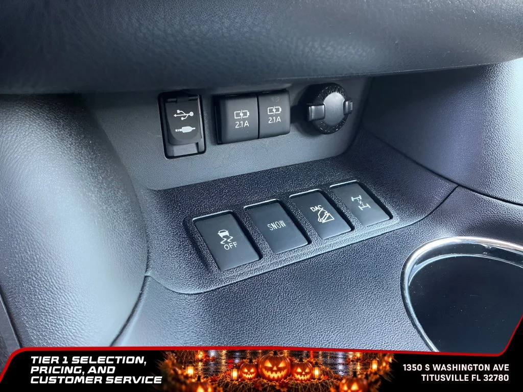 Used 2018 Red Toyota LE Plus image 27