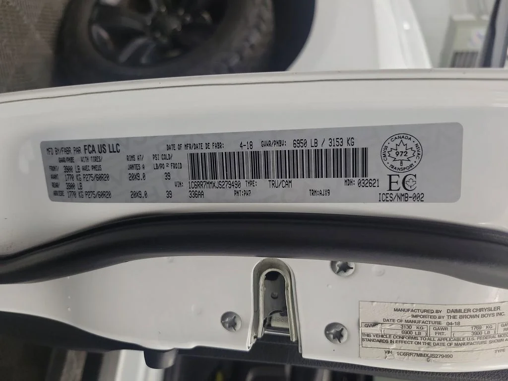 Used 2018 Bright White Ram Sport image 19