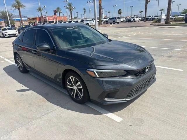 Used 2022  Honda LX image 2