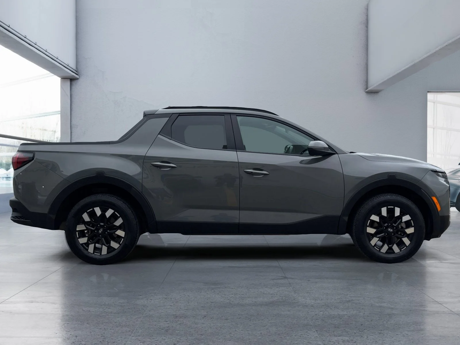 Used 2025 Atlas White Hyundai Preferred image 6
