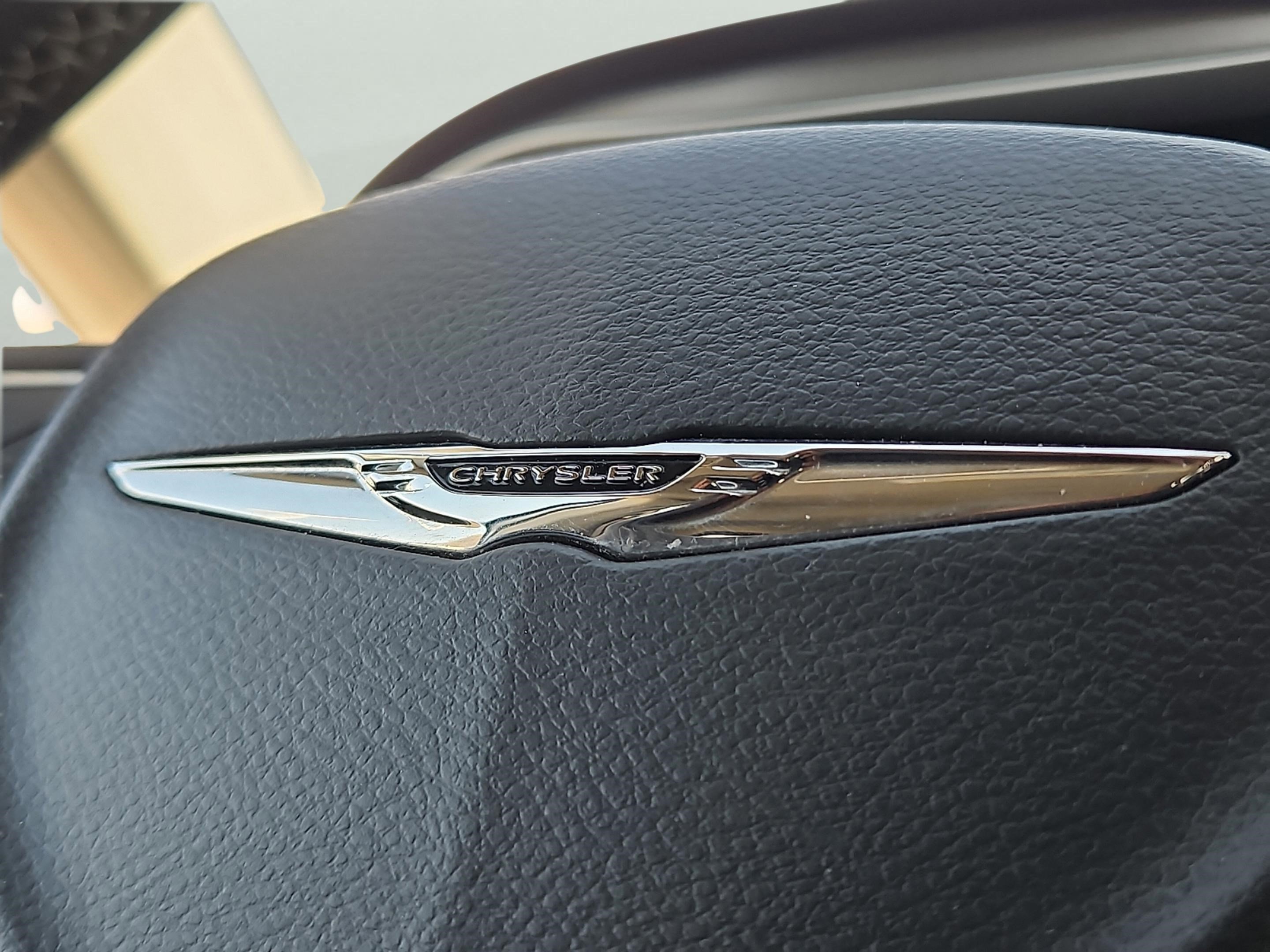 Used 2024 Silver Mist Clearcoat Chrysler Touring L image 26