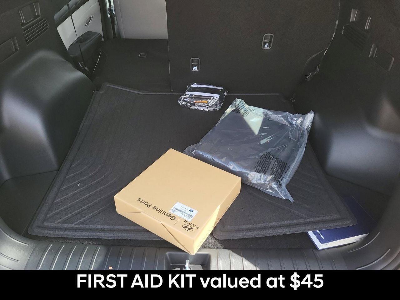 New 2026 Ecotronic Gray Hyundai SEL AWD image 8