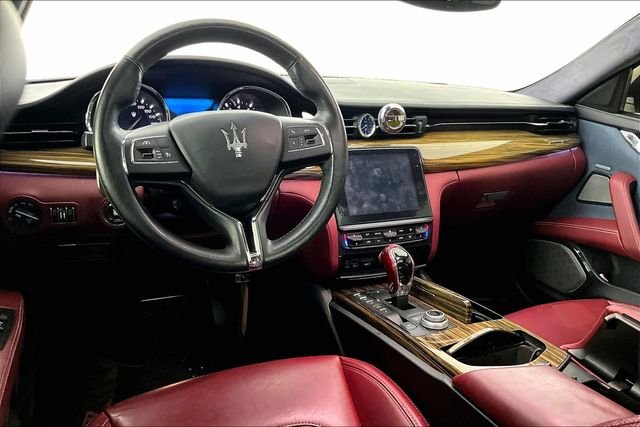 Used 2017  Maserati GTS GranLusso image 3