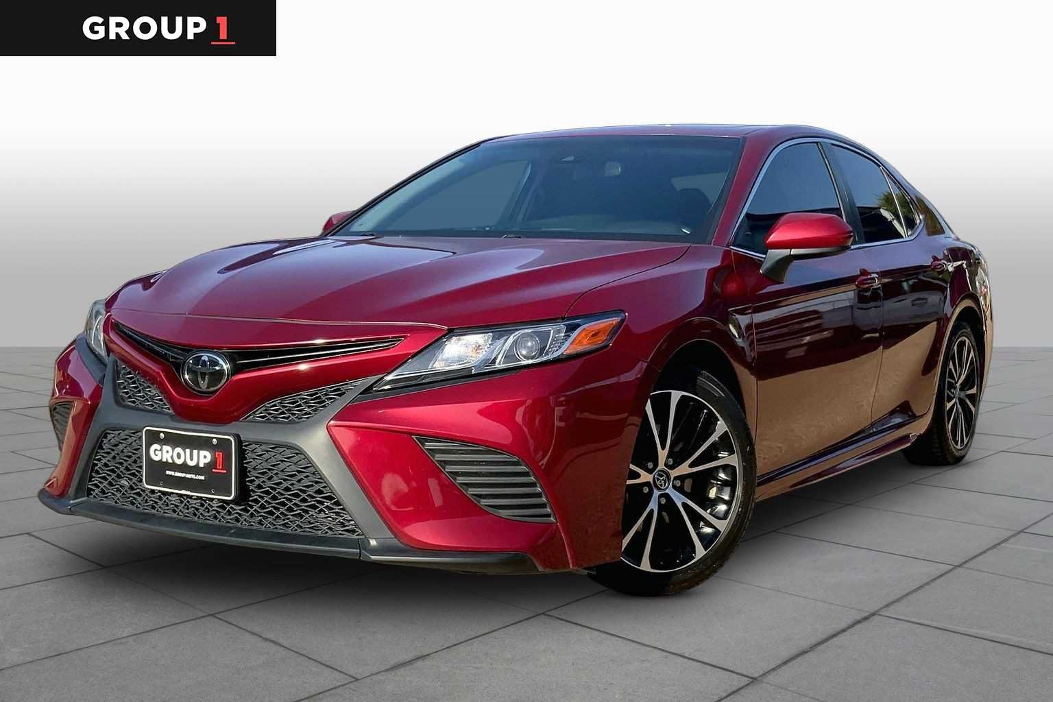 2018 Toyota Camry SE