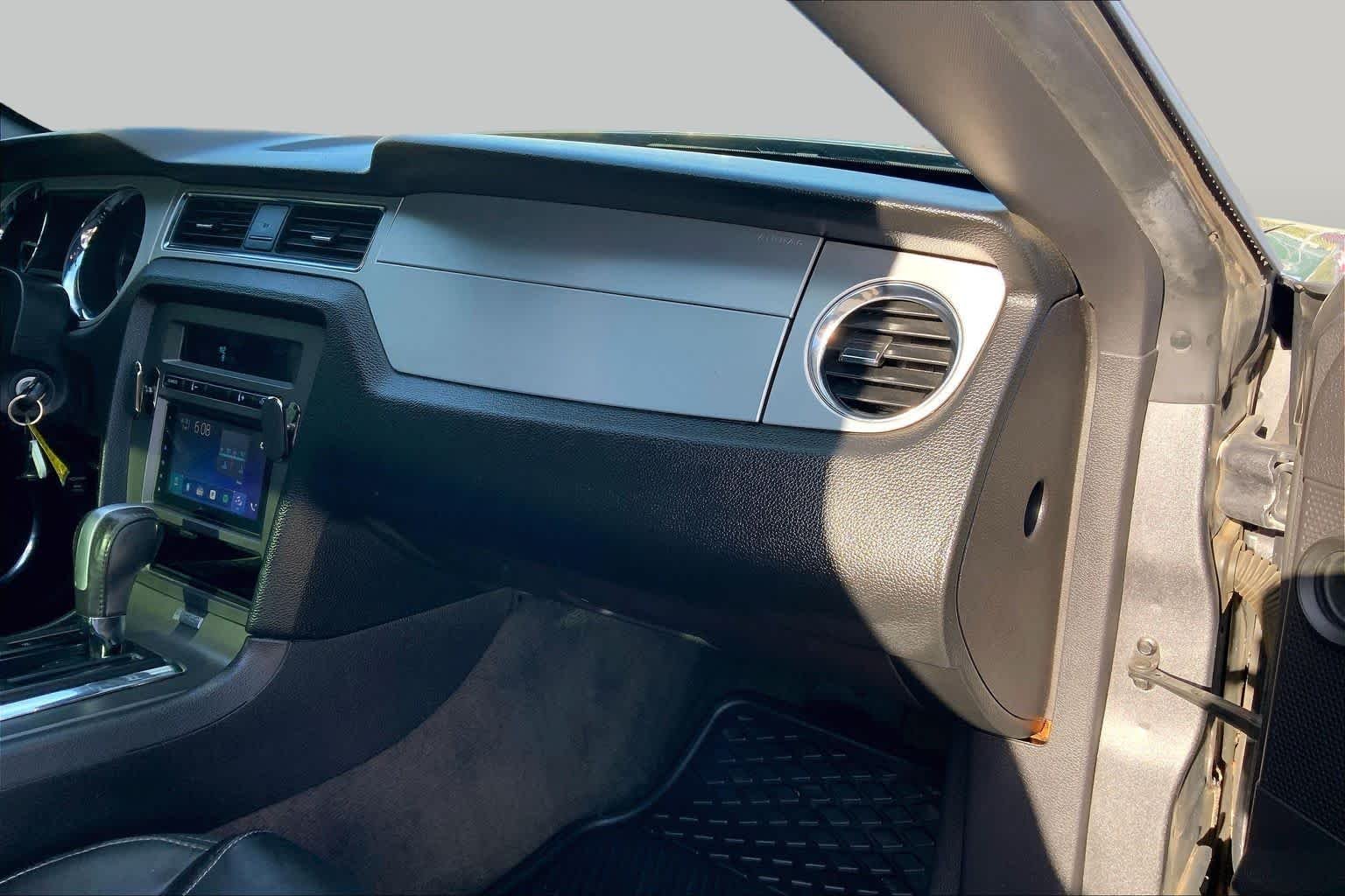 Used 2014 Sterling Gray Metallic Ford V6 Premium image 14