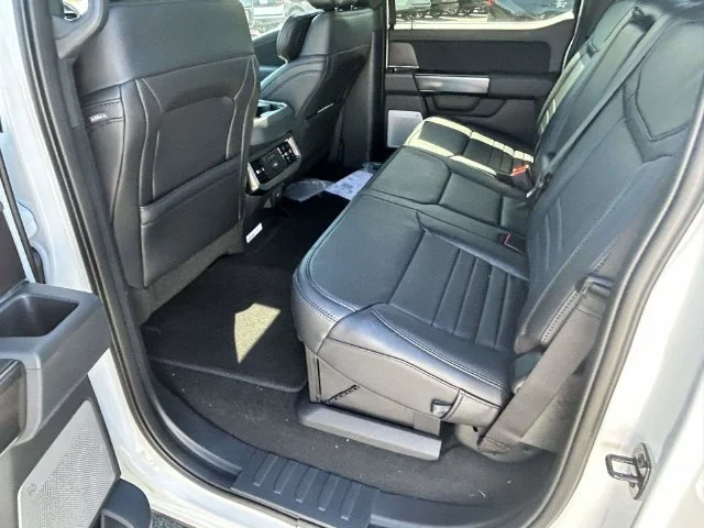 New 2027 White Ford Platinum image 9