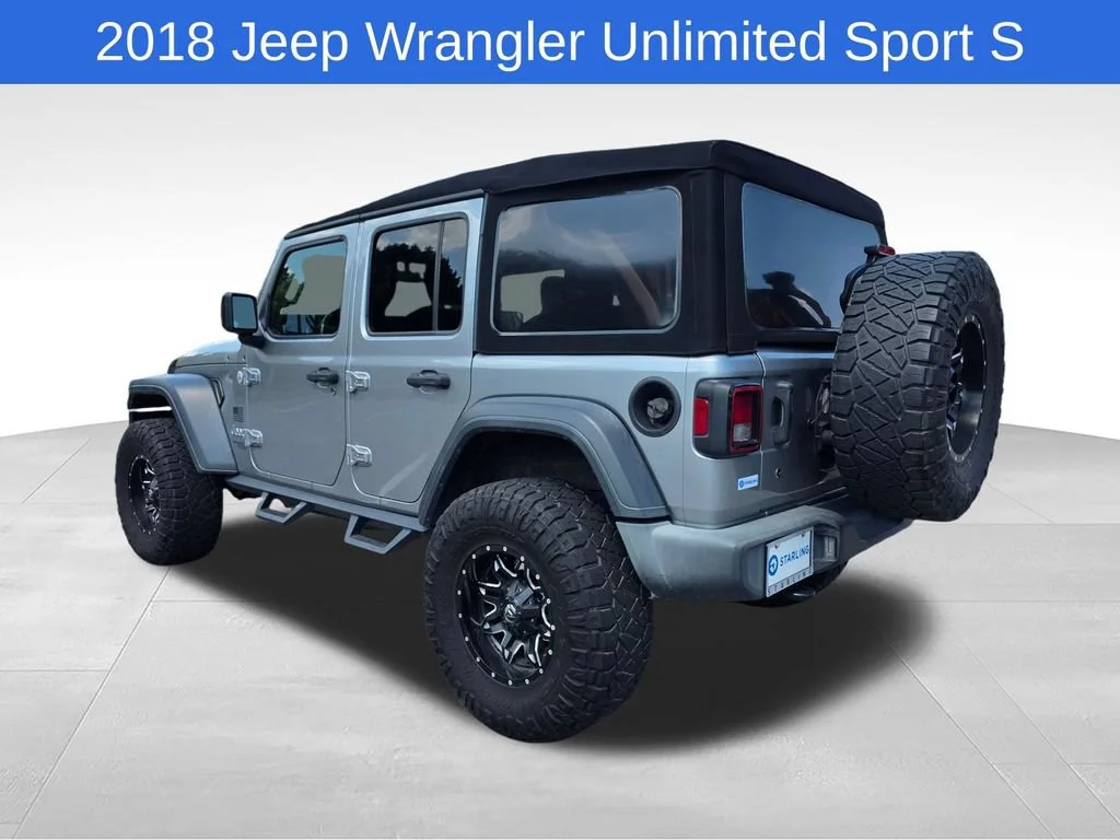 Used 2018 Silver Jeep Sport S 4x4 image 6