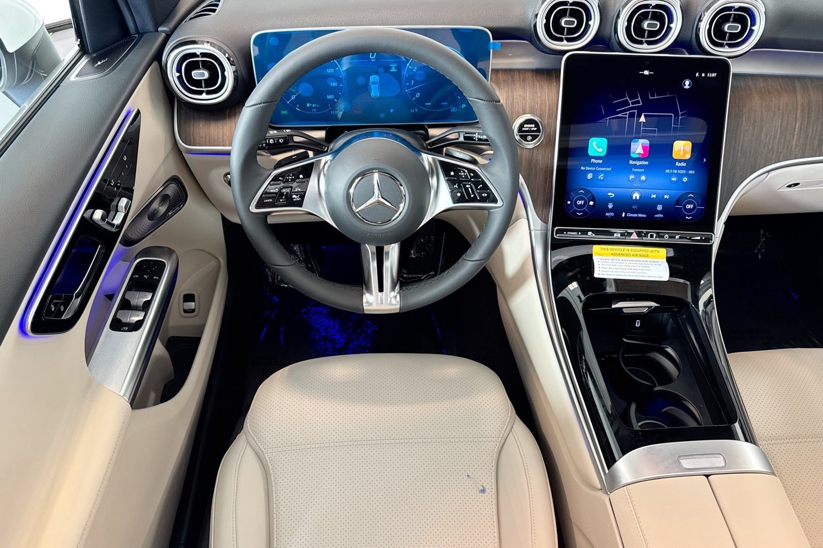 New 2026 Polar White Mercedes-Benz GLC 300 image 20