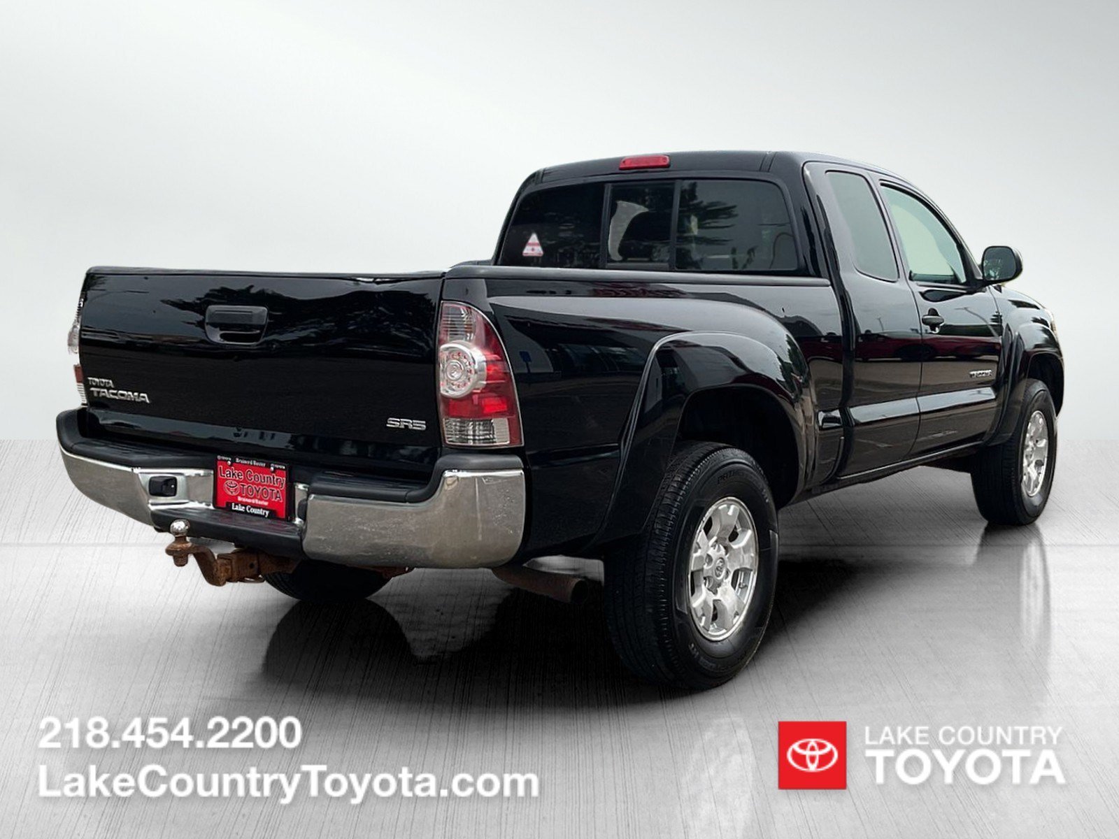 Used 2012 GREY METALLIC Toyota Base image 5