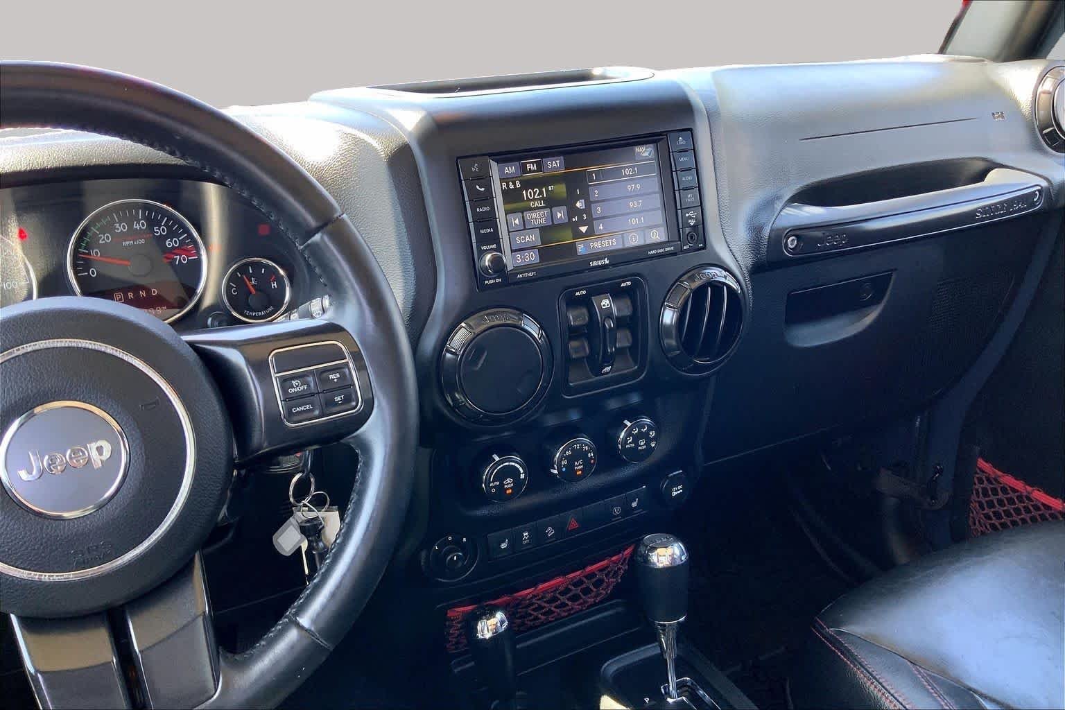 Used 2017 Rhino Clear Coat Jeep Rubicon Recon image 7