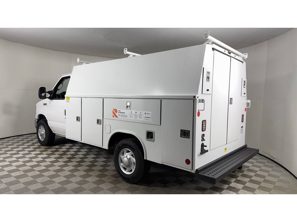 2025 Ford E-Series Cutaway Base - Photo 26