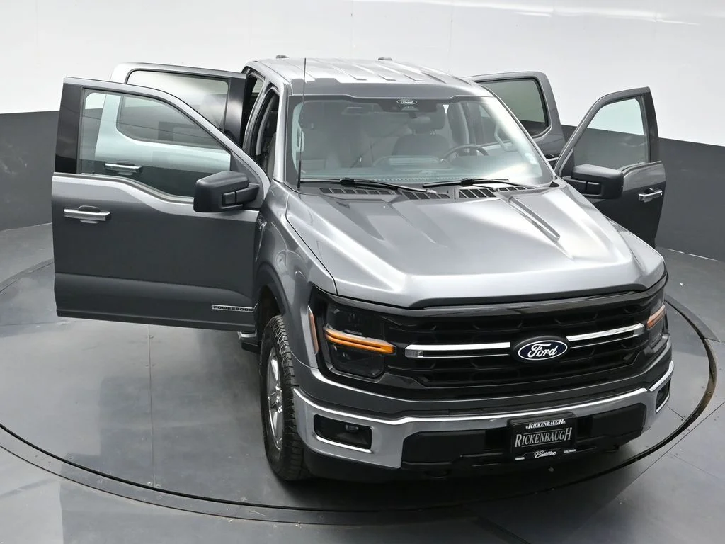 Used 2025 Gray Ford XLT image 35