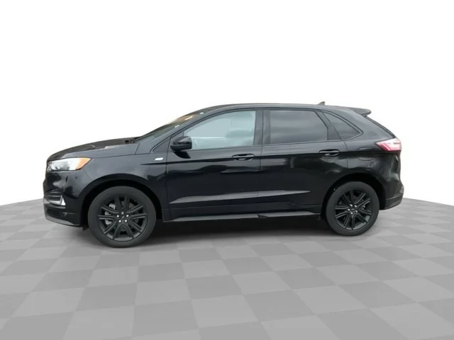 Used 2024 Agate Black Metallic Ford ST Line image 6