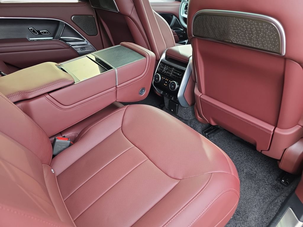 2025 Land Rover Range Rover Autobiography - Photo 11