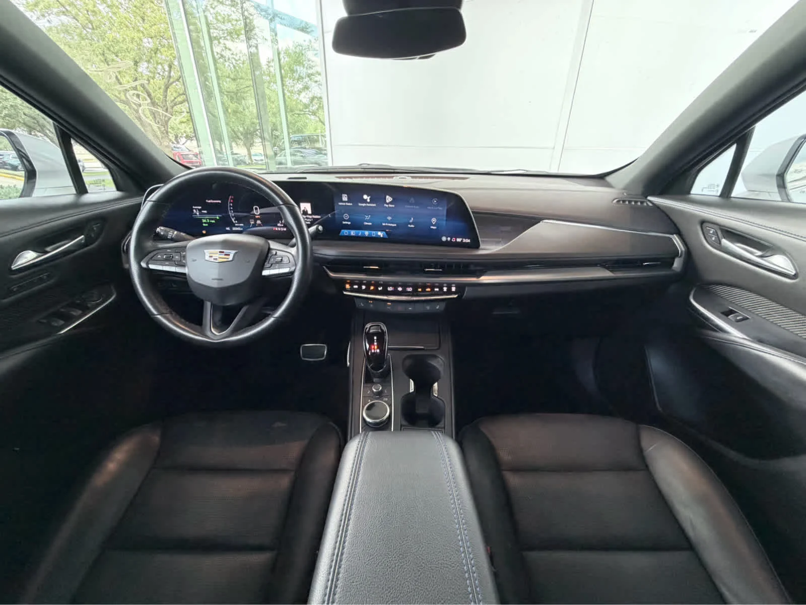 Certified Used 2024 Crystal White Tricoat Cadillac Sport image 24