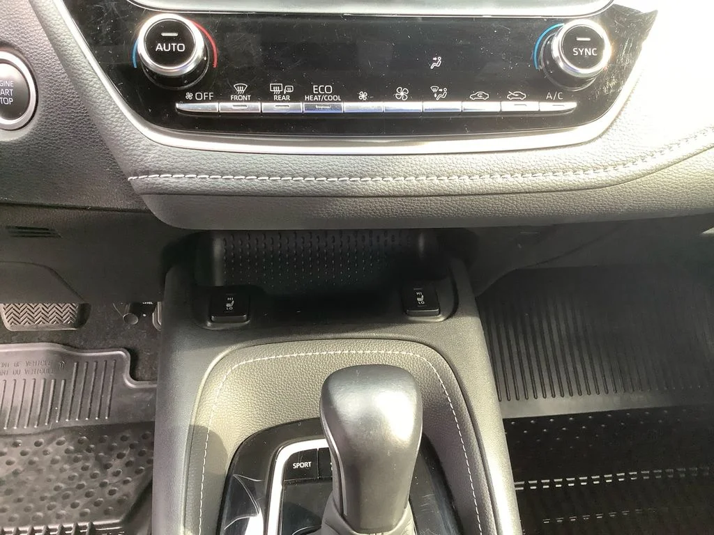 Used 2019 Blue Toyota XSE image 29